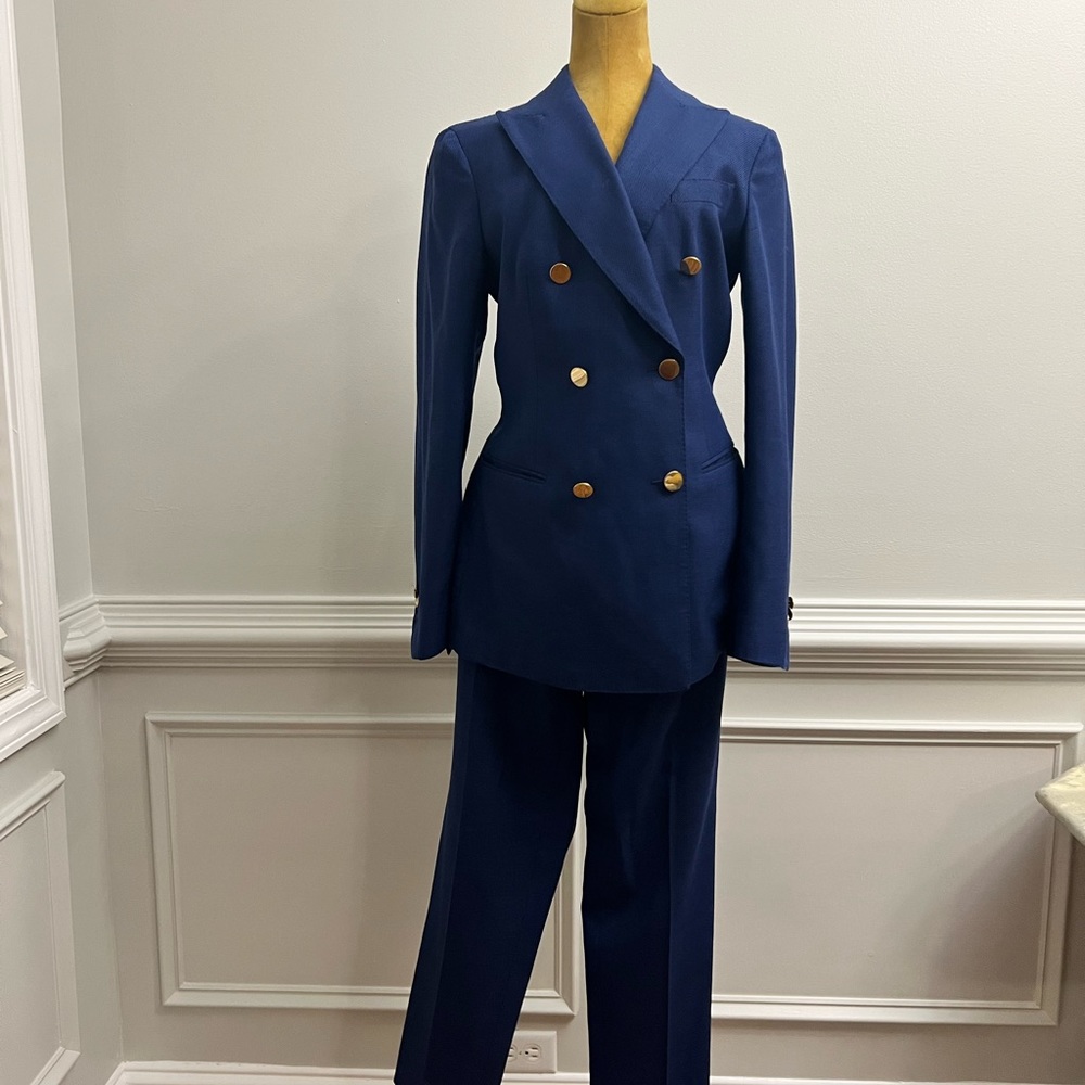 Women’s Double breasted Suit
